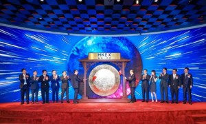 特朗普要出手红色特斯​拉？最新爆料