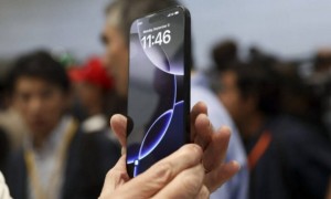 1点资讯快讯：苹果iOS 26新特性：兼容iPhone/安卓手机跨平台eSIM双向迁移